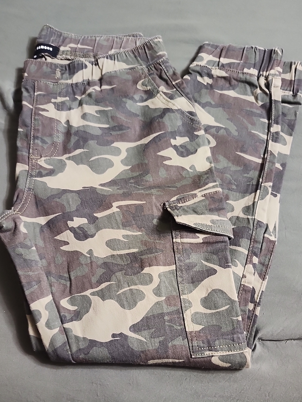 Almost Famous Skinny Camo Cargo Pants